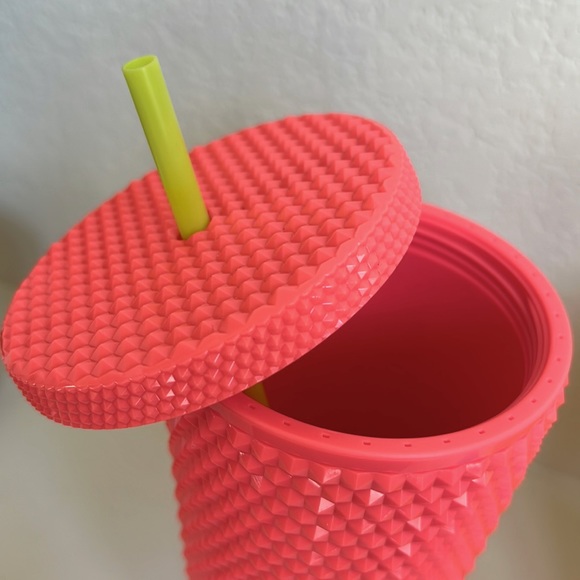 ❗️STARBUCKS DRAGON FRUIT PINK STUDDED BLING STRAW TUMBLER COLD CUP - Picture 6 of 8